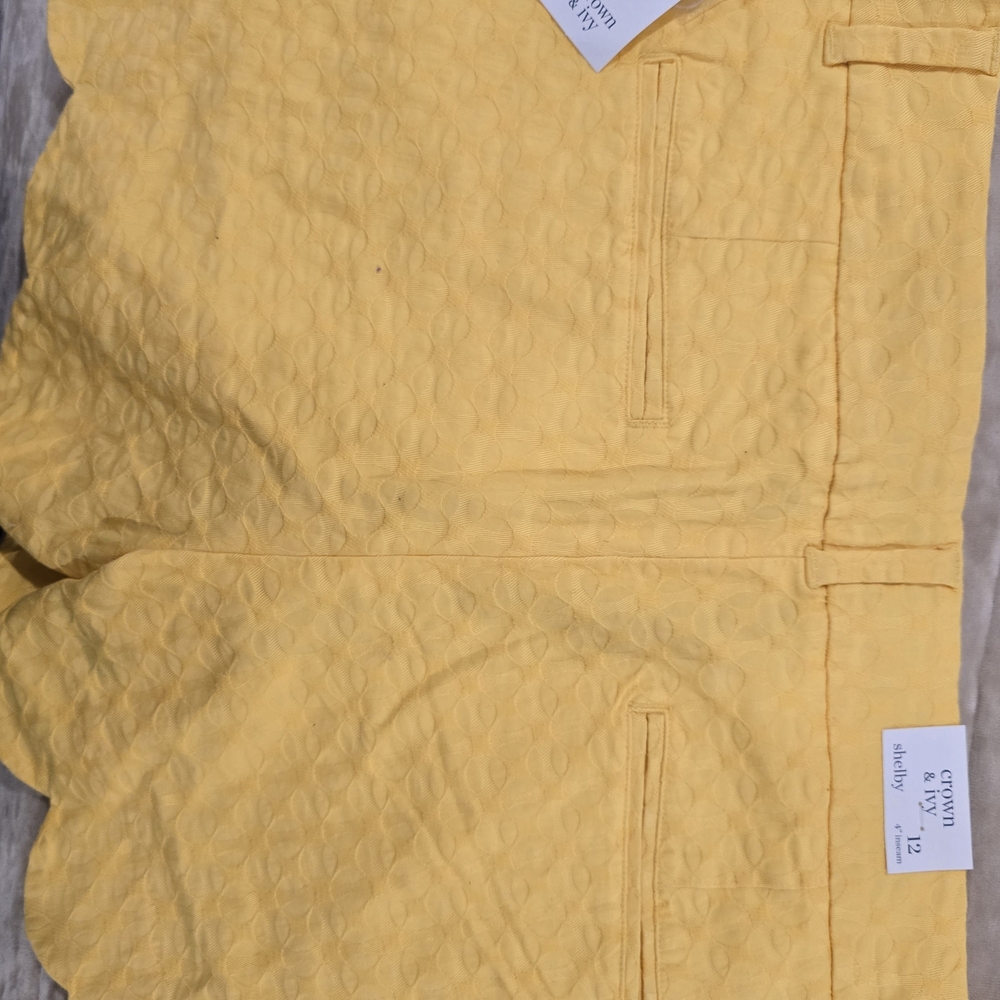 crown & ivy Yellow Textured Women’s Shorts